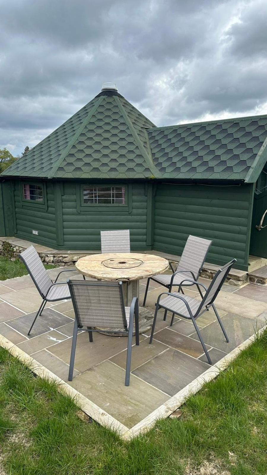 Holly Tree Glamping Cabins Wigglesworth Exterior foto